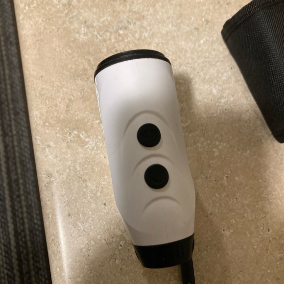 Golf/hunting range finder -near mint- - Picture 5 of 5